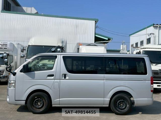 Toyota HIACE VAN 2023-02 6021450-6