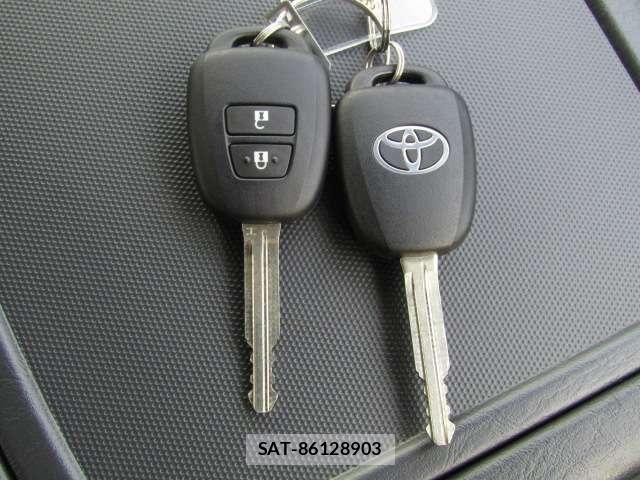 Toyota HIACE VAN 2026-02 6021466-6
