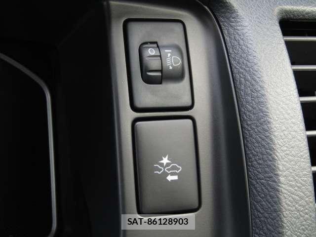Toyota HIACE VAN 2026-02 6021466-7