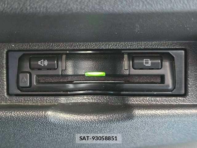 Toyota HIACE VAN 2020-12 6220596-9