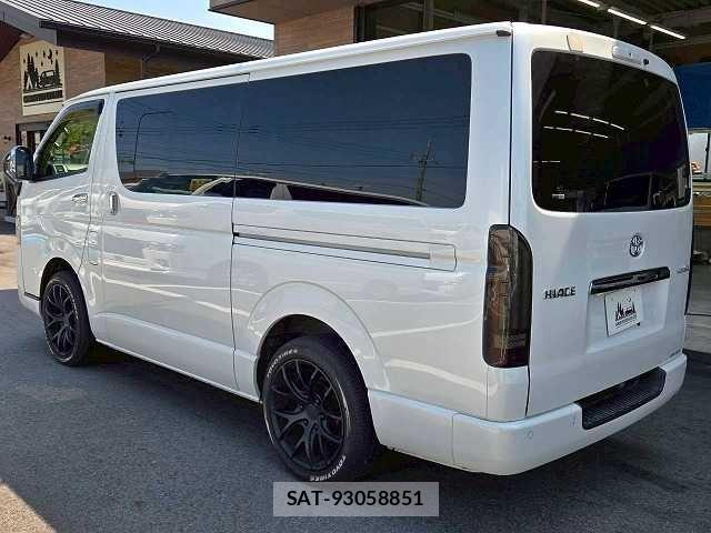 Toyota HIACE VAN 2020-12 6220596-16