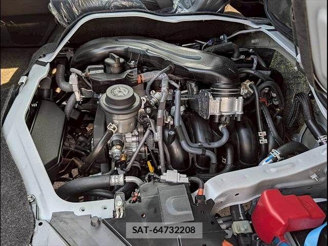 Toyota HIACE VAN 2026-02 6220562-17