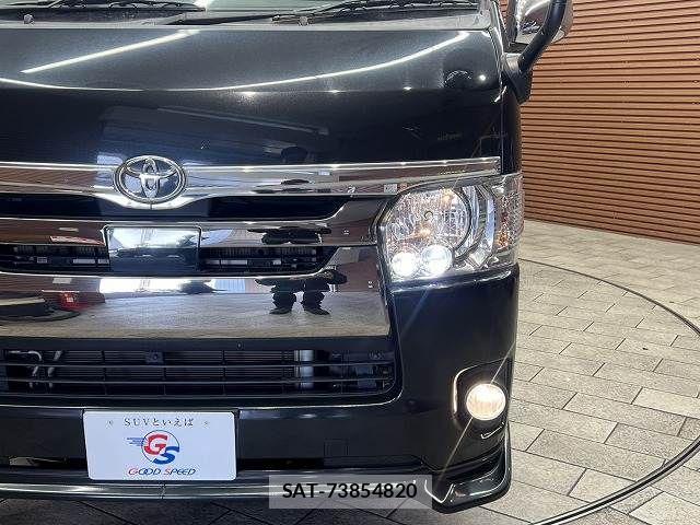 Toyota HIACE VAN 2018-11 6220603-9