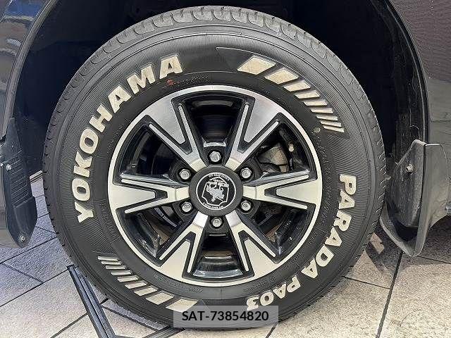 Toyota HIACE VAN 2018-11 6220603-10