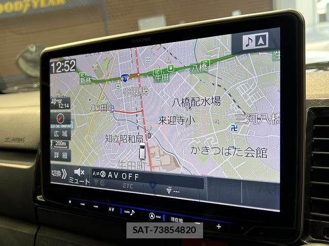 Toyota HIACE VAN 2018-11 6220603-2