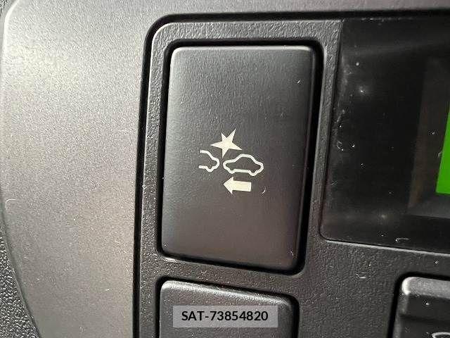 Toyota HIACE VAN 2018-11 6220603-5