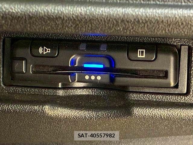 Toyota HIACE VAN 2021-09 6220581-6