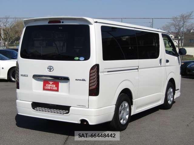 Toyota HIACE VAN 2020-07 6220605-11