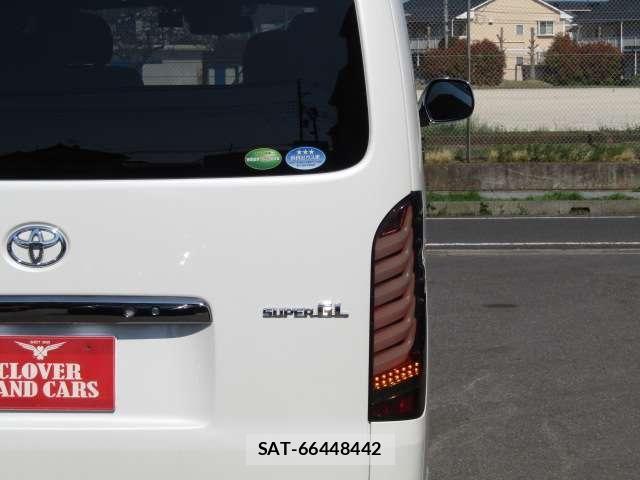 Toyota HIACE VAN 2020-07 6220605-4