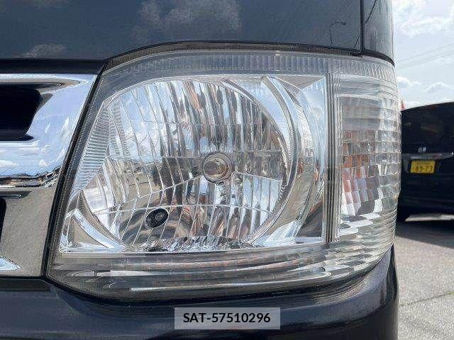 Toyota HIACE VAN 2010-09 6220611-21