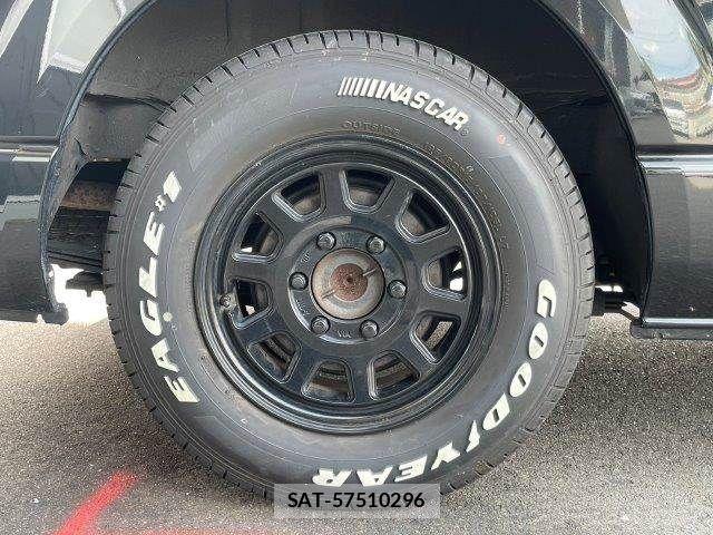 Toyota HIACE VAN 2010-09 6220611-27