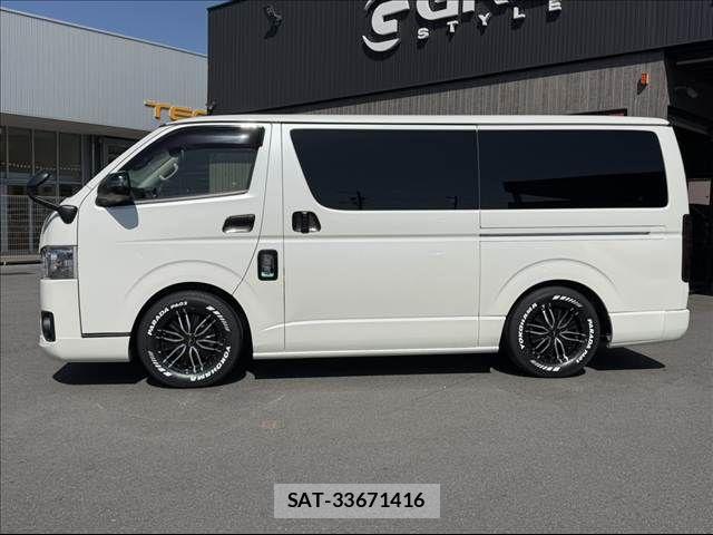 Toyota HIACE VAN 2018-03 6248035-13