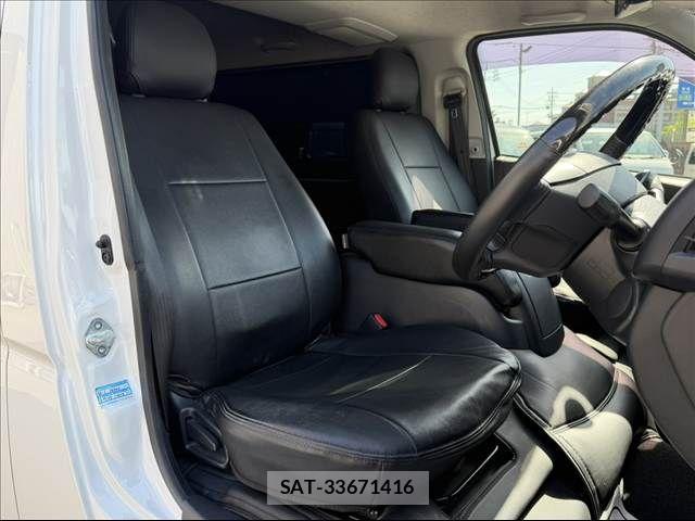 Toyota HIACE VAN 2018-03 6248035-8