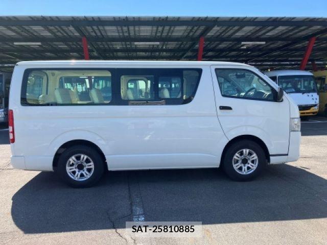 Toyota HIACE VAN 2017-02 6248049-5