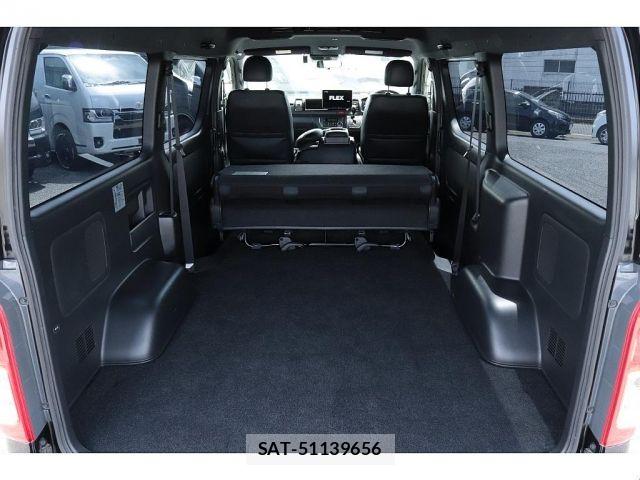 Toyota HIACE VAN 2019-01 6266151-15