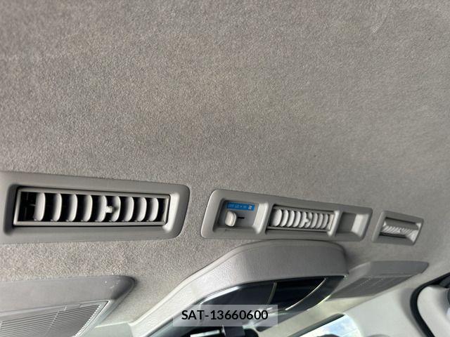 Toyota HIACE VAN 2008-03 6273151-10