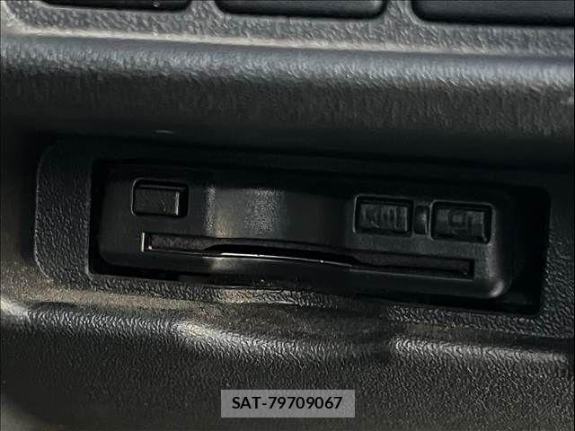 Toyota HIACE VAN 2021-01 6277539-15
