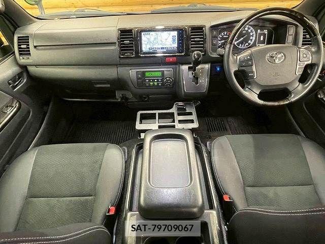 Toyota HIACE VAN 2021-01 6277539-2
