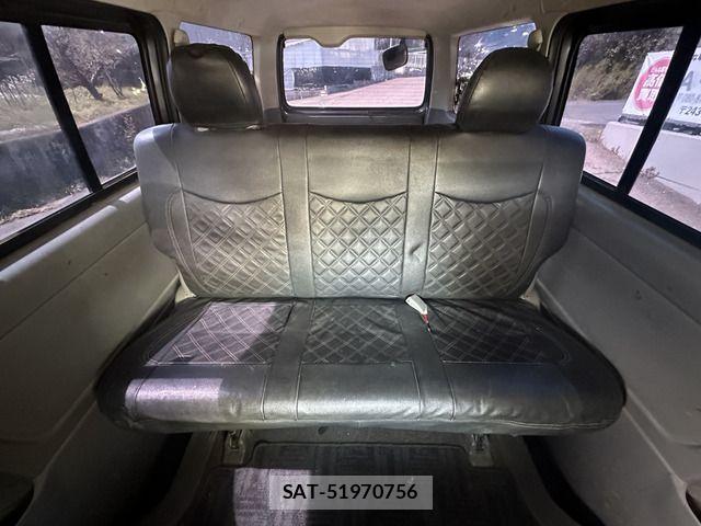Toyota HIACE VAN 2010-01 6273152-9
