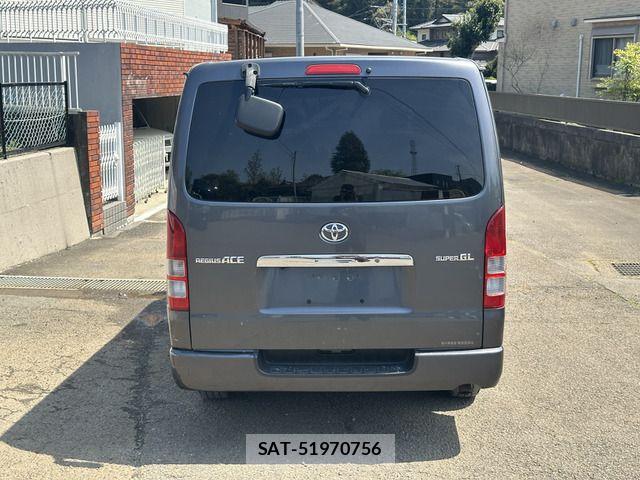 Toyota HIACE VAN 2010-01 6273152-5