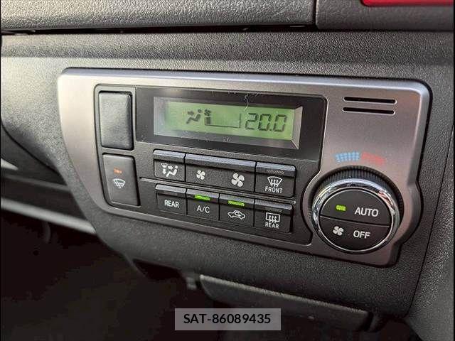 Toyota HIACE VAN 2025-11 6277522-9