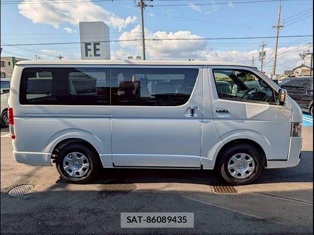 Toyota HIACE VAN 2025-11 6277522-14