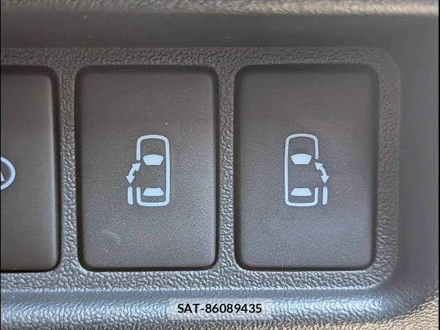 Toyota HIACE VAN 2025-11 6277522-3