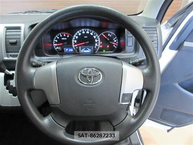 Toyota HIACE VAN 2019-10 6307005-13