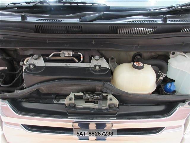 Toyota HIACE VAN 2019-10 6307005-29