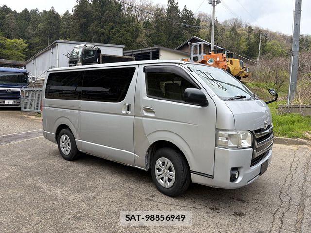 Toyota HIACE VAN 2015-06 6307010-2