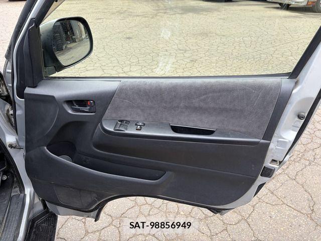 Toyota HIACE VAN 2015-06 6307010-8