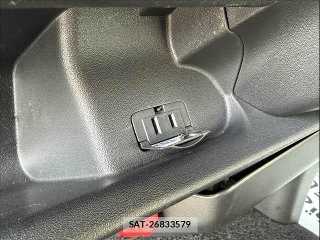 Toyota HIACE VAN 2015-08 6504269-16