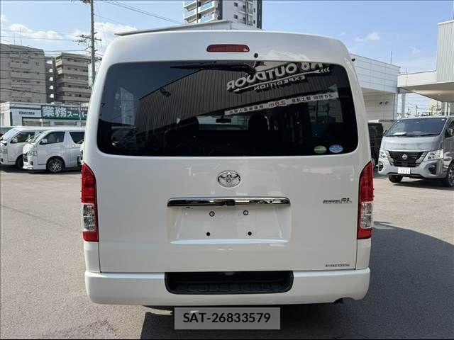 Toyota HIACE VAN 2015-08 6504269-2