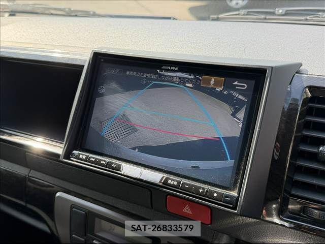 Toyota HIACE VAN 2015-08 6504269-7
