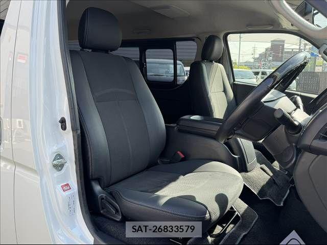 Toyota HIACE VAN 2015-08 6504269-8