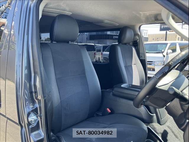 Toyota HIACE VAN 2017-12 6504257-6