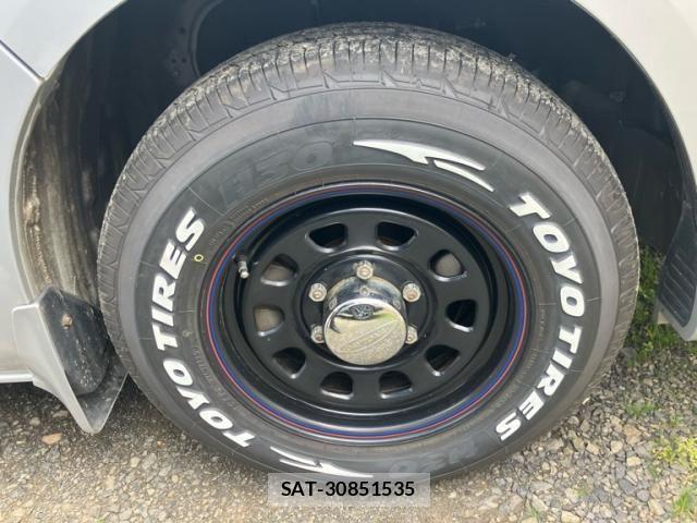 Toyota HIACE VAN 2017-04 6504274-8