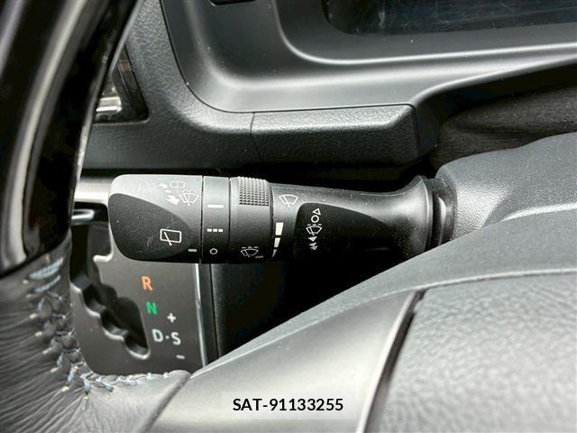 Toyota HIACE VAN 2023-06 6504252-21
