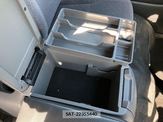 Toyota HIACE VAN 2009-03 6504290-18
