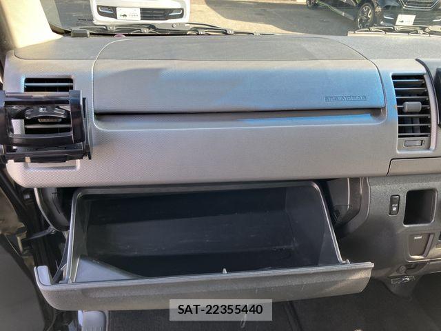Toyota HIACE VAN 2009-03 6504290-19