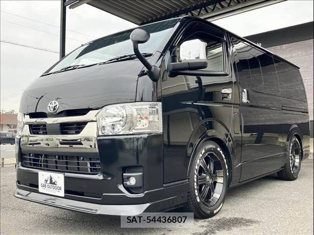 Toyota HIACE VAN 2024-05 6527815-11