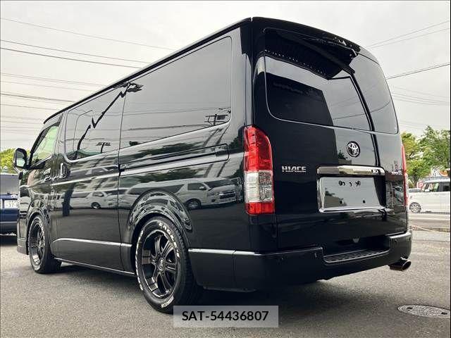 Toyota HIACE VAN 2024-05 6527815-15