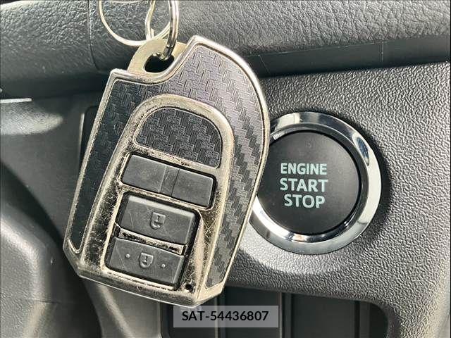 Toyota HIACE VAN 2024-05 6527815-16