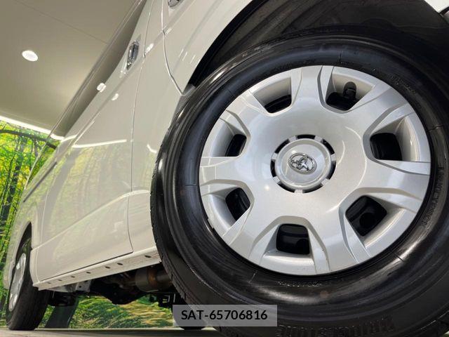 Toyota HIACE VAN 2025-11 6527814-12