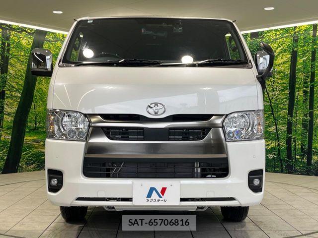 Toyota HIACE VAN 2025-11 6527814-13