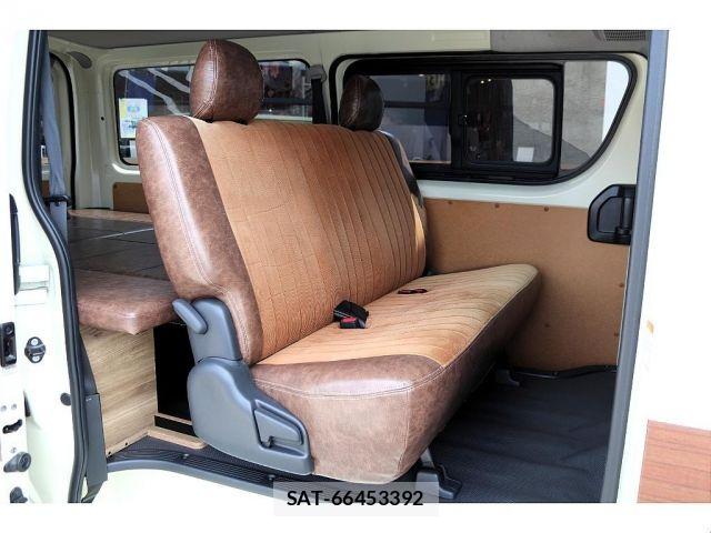 Toyota HIACE VAN 2022-01 6527843-14
