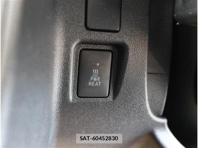 Toyota HIACE VAN 2026-02 6527822-11