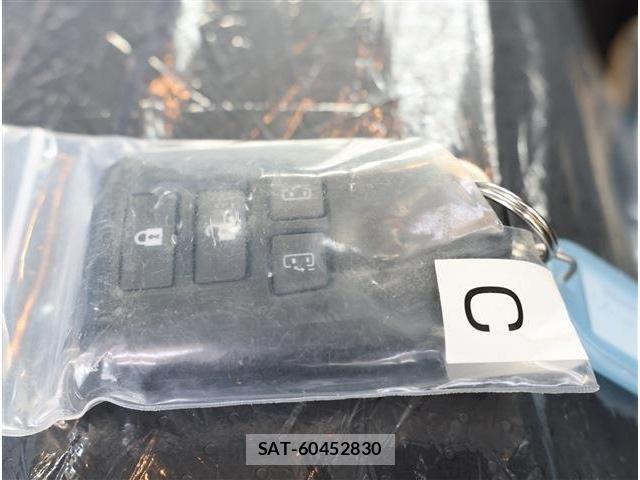 Toyota HIACE VAN 2026-02 6527822-17