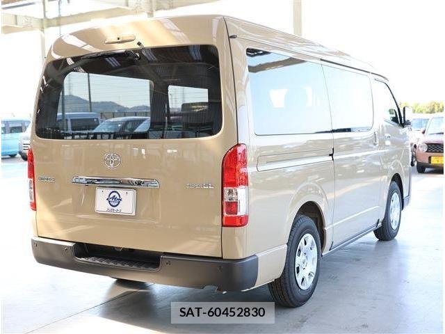 Toyota HIACE VAN 2026-02 6527822-3