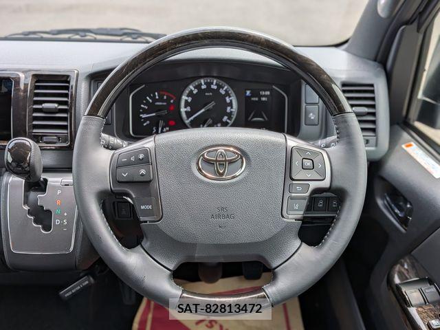 Toyota HIACE VAN 2026-01 6547123-9